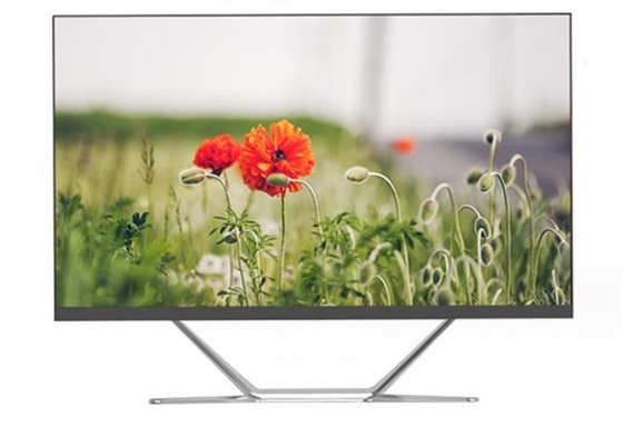 Tastiera wireless PC desktop AIO con 16 GB di RAM 1920 X 1080 Risoluzione